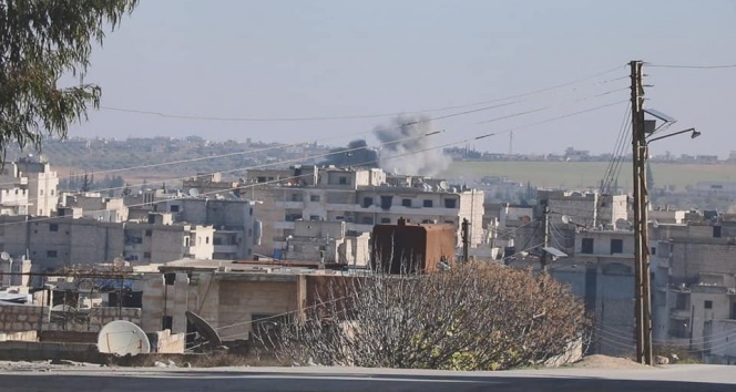 Rejim güçleri ve Rus uçakları İdlib’i vurdu: 2 ölü, 5 yaralı